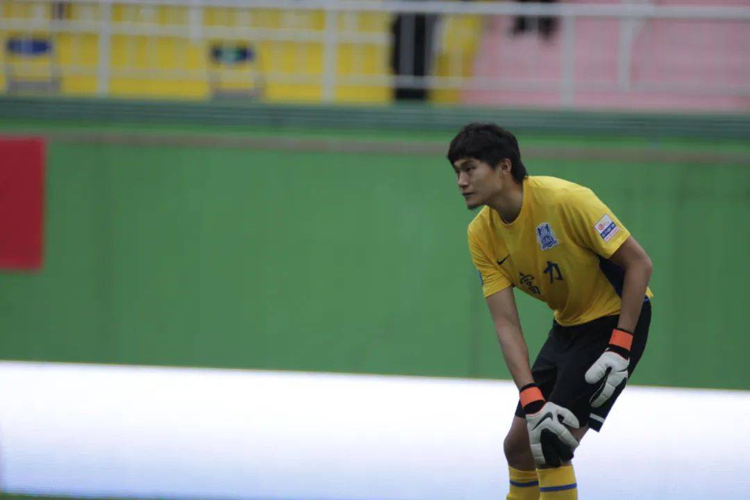 关键时刻体能课后，广州队迎来里程碑备战德甲，底气十足，身体对抗强度拉满