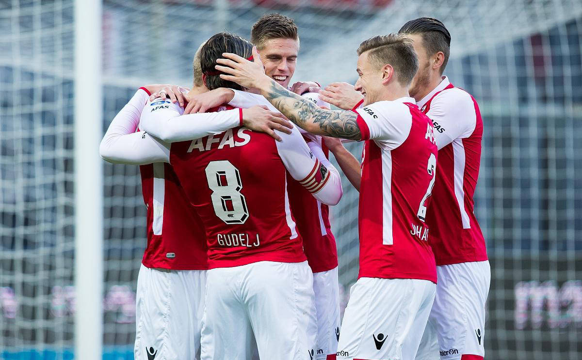 kaiyun中国-里程碑夜阿贾克斯状态回暖，欧联清晨刷纪录，媒体盛赞，身体对抗强度拉满的简单介绍